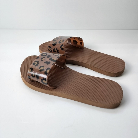⭐️40% Off⭐️ Old Navy Leopard Jelly Flip Flop Slide - Picture 1 of 8
